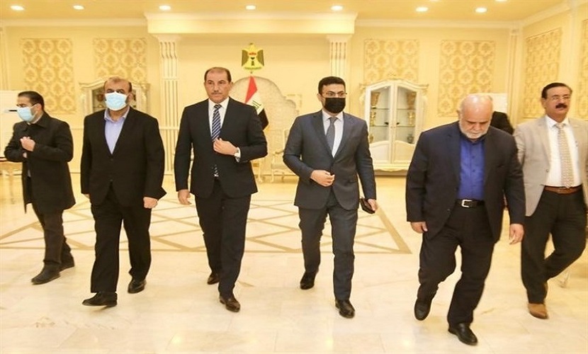 وزير الطرق واعمار المدن الإيراني يصل الى بغداد