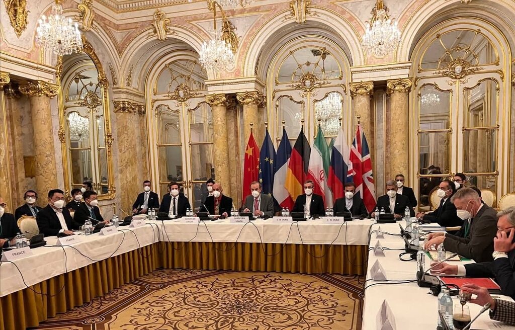 ادامه مذاکرات وین برای لغو تحریم های ایران؛ رضایت طرفین از روند گفتگوها