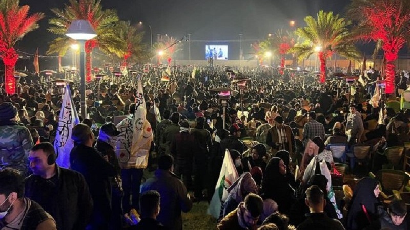 حضور پرشکوه مردم عراق در مراسم دومین سالگرد شهادت سردار سلیمانی