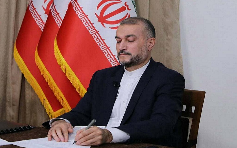 وزير الخارجية الايراني: زيارتي لسلطنة عمان وقطر لترسيخ العلاقات مع الجوار