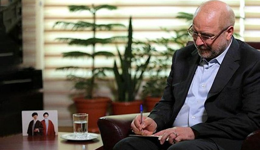 قاليباف يهنئ الحلبوسي لانتخابه رئيسا للبرلمان الجديد في العراق