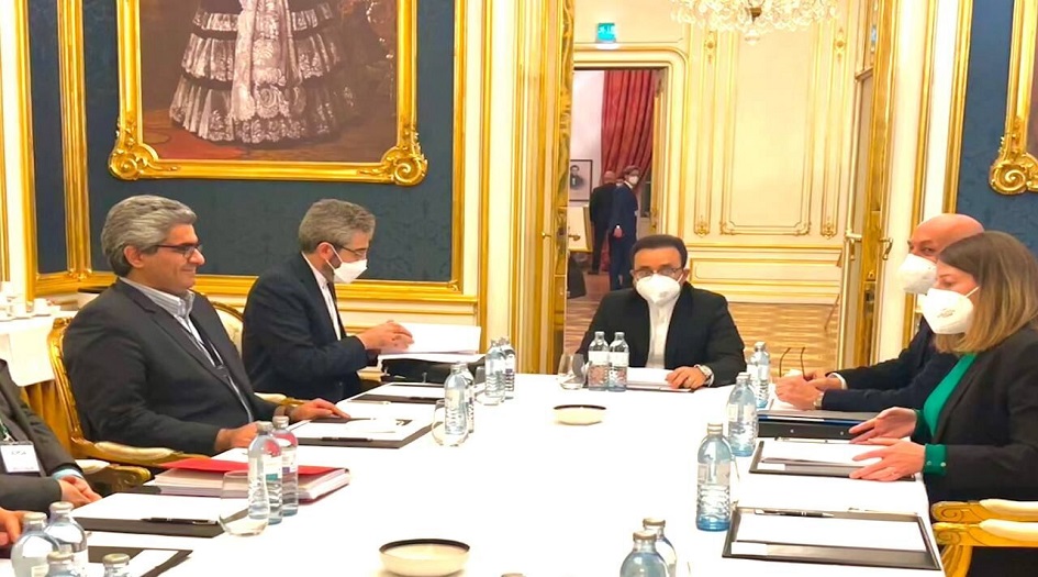 كبير المفاوضين الايرانيين يستأنف محادثاته الدبلوماسية في فيينا