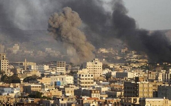 ساختمان پارلمان یمن بمباران شد