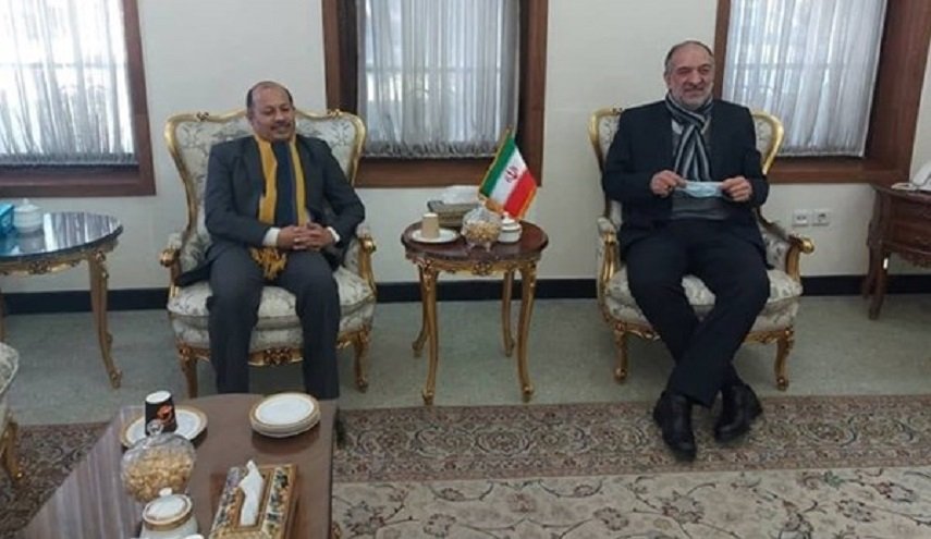 سفيرا إيران وباكستان يتباحثان الأمن والاستقرار في أفغانستان