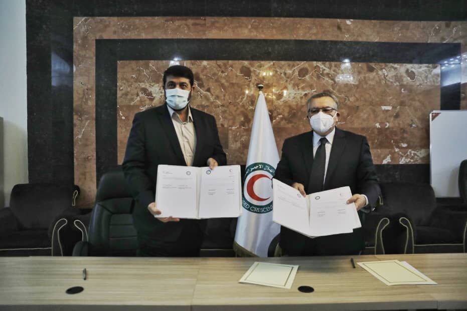 ايران والعراق يوقعان اتفاقية للتعاون في مجال الادوية والمعدات الطبية والسياحة العلاجية