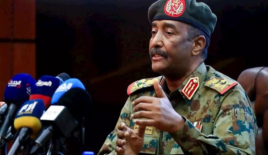 البرهان: "ملتزمون لعملية حوار شامل في السودان"