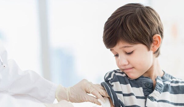  الصحة الايرانية تصادق على تطعيم الاطفال ما بين 5 الى 11 عاما بلقاح كورونا 