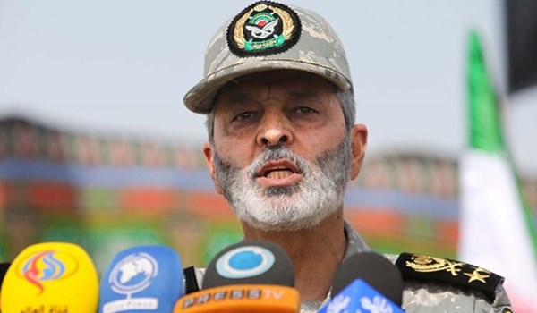 قائد الجيش الايراني: قدراتنا الدفاعية تتنامى للقيام بأي مهمة