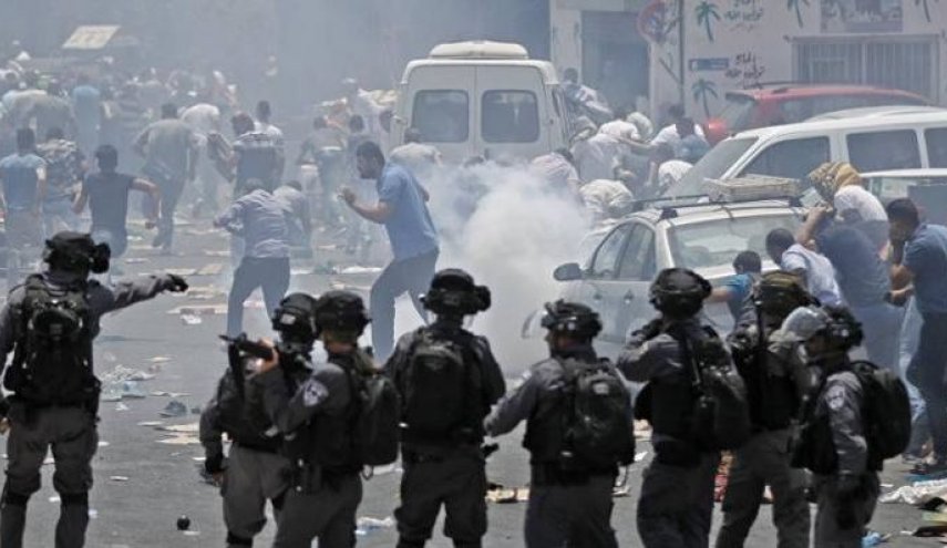مواجهات عنيفة بين فلسطينيين وجنود الاحتلال في نابلس