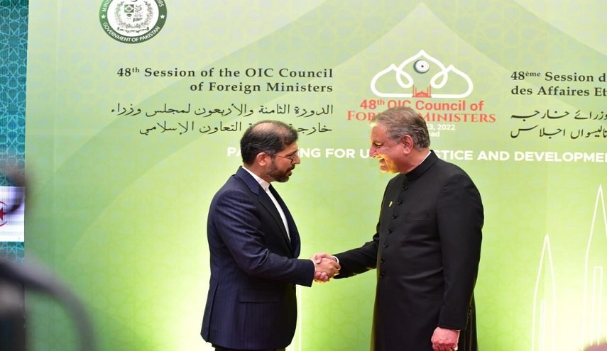 خطيب زادة يلتقي وزير الخارجية الباكستاني