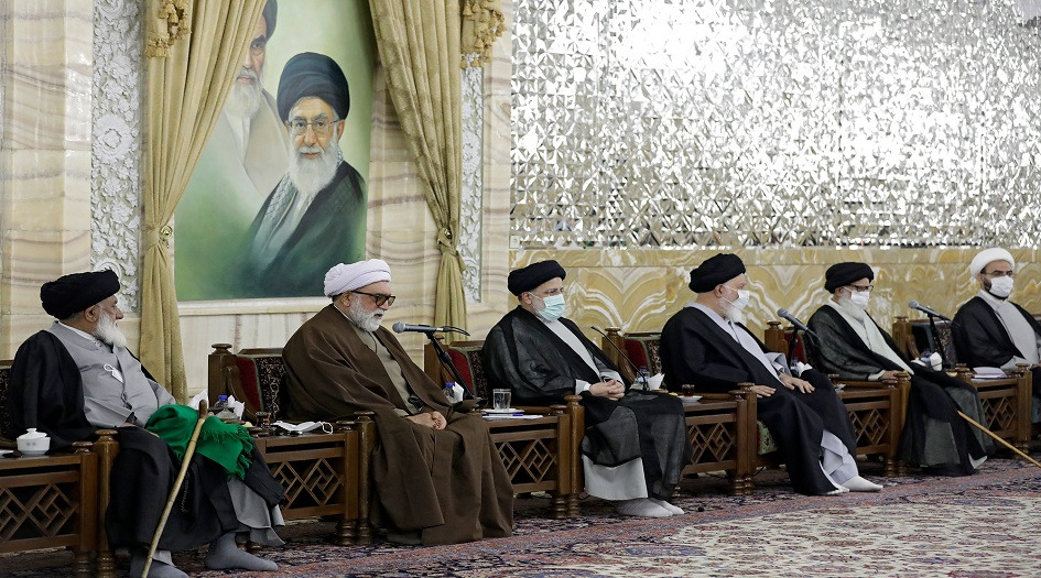بالصور.. الرئيس الايراني يزور العتبة الرضوية المقدسة