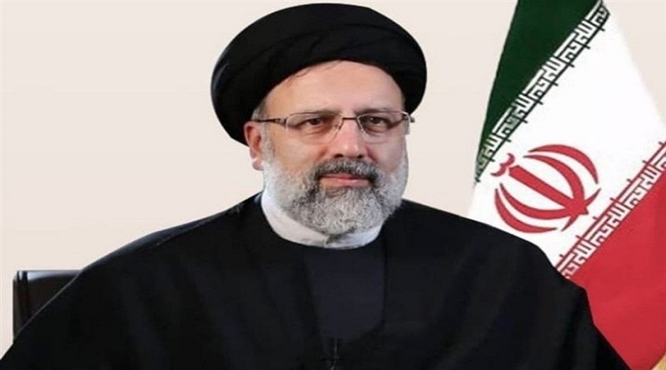 الرئيس الايراني : يوم "الجمهورية الاسلامية" يوم مهم جدا في تاريخ الثورة