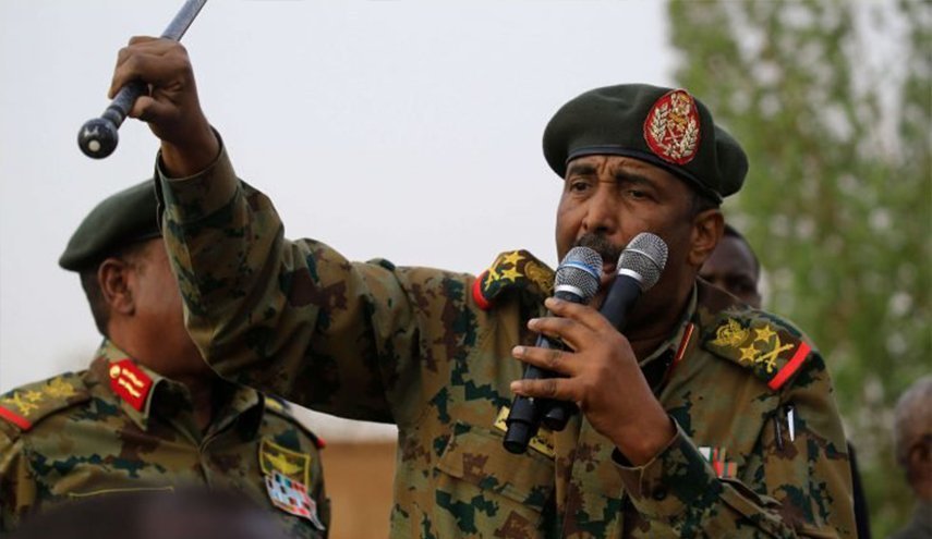 البرهان: الجيش لن يسلم السلطة إلا لحكومة سودانية منتخبة