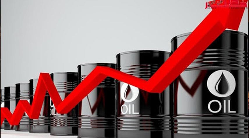 أسعار النفط تعاود الارتفاع وسط مخاوف من تعطل الإمدادات
