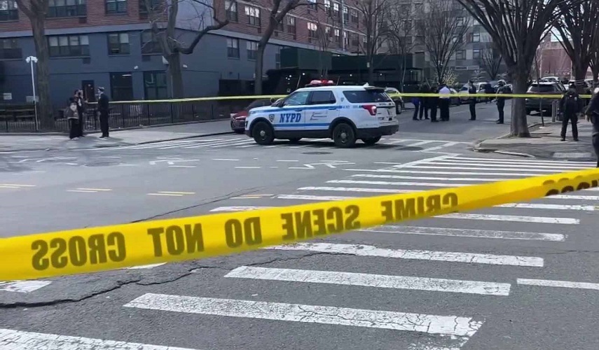 مقتل طالبة بإطلاق نار عند مدرسة في نيويورك