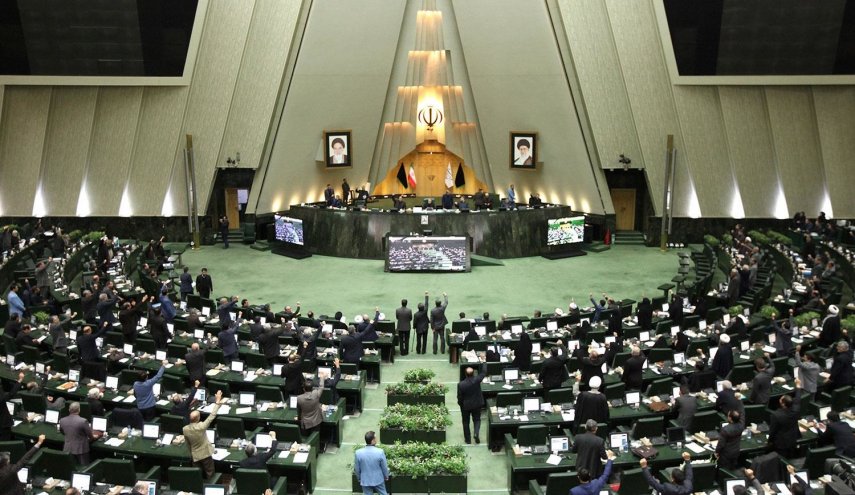 مجلس الشورى يطالب بالتصويت على الاتفاق النووي في الكونغرس الأمريكي