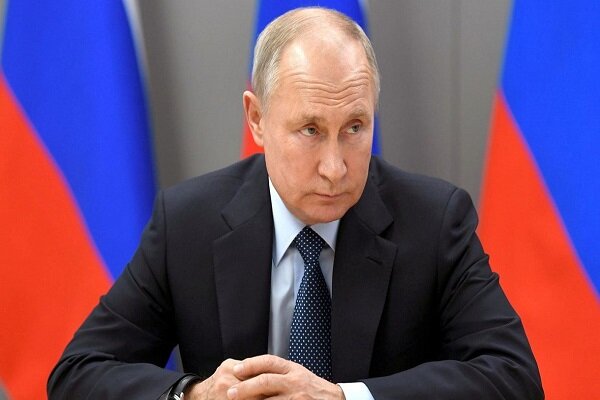 پوتین : روسیه منزوی نمی شود