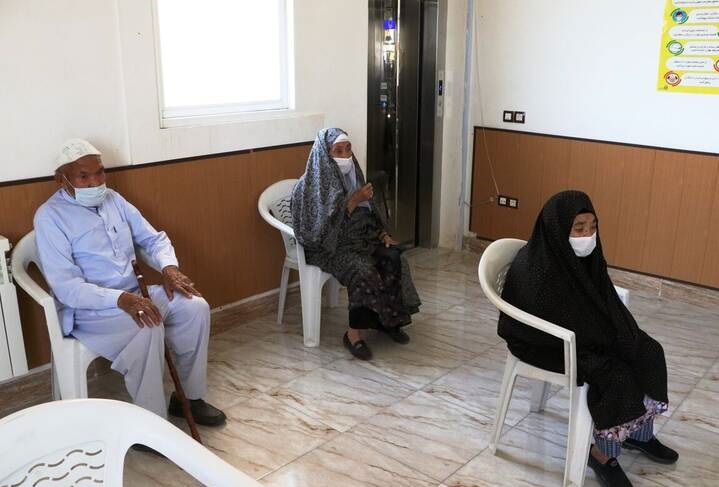 وزیر بهداشت : همه اتباع افغانستان در ایران واکسینه شده اند
