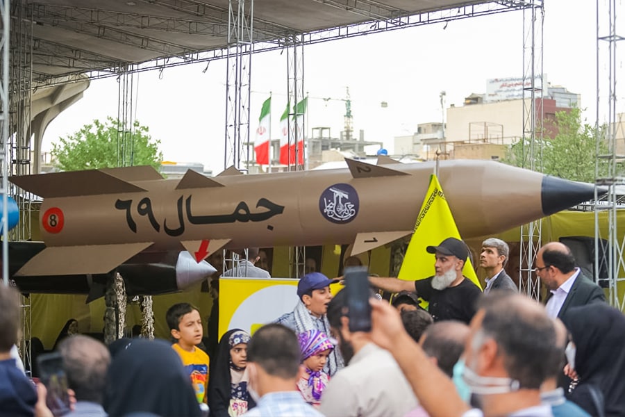 نمايشگاه موشکی محور مقاومت در تهران و رونمایی از ماکت «جمال۶۹» جنبش نُجَباء 