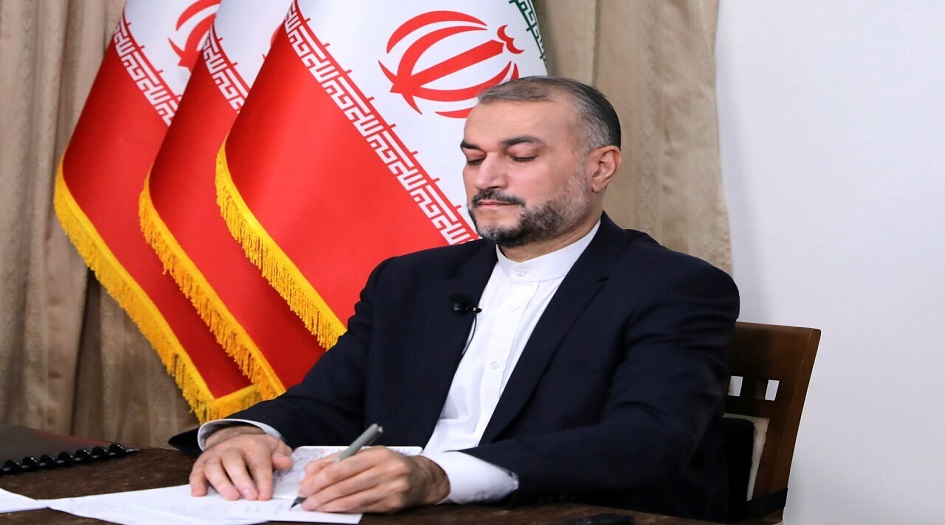 وزير الخارجية الايراني يهنئ نظراءه في الدول الاسلامية بمناسبة عيد الفطر السعيد