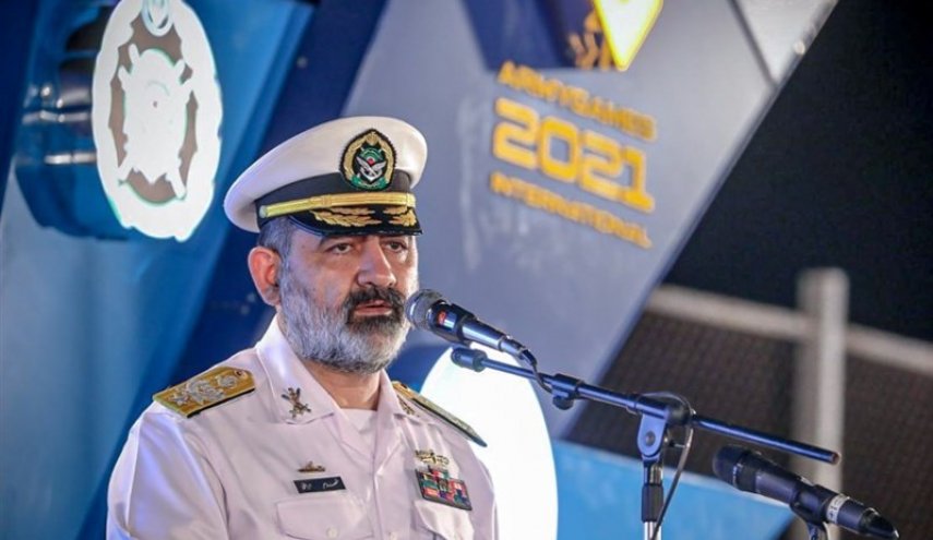 البحرية الإيرانية اشتبكت مع قراصنة في البحر الأحمر