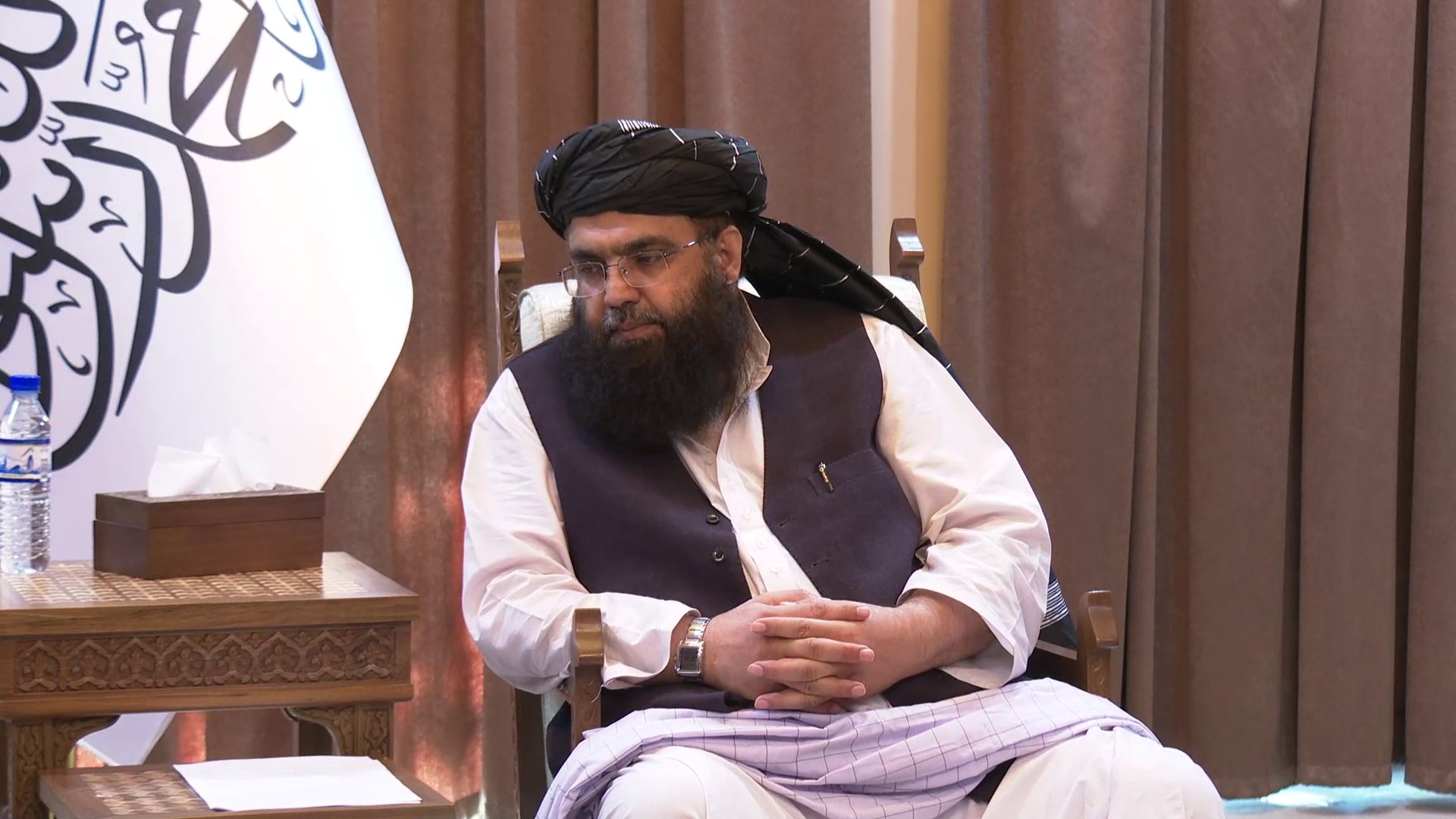 درخواست طالبان از کشورهای جهان برای گسترش روابط با افغانستان