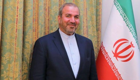 سفیر ایران در بغداد : در کنار ملت عراق ایستاده ایم