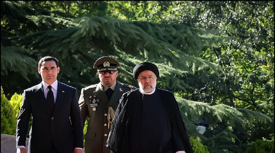الرئيس الايراني يستقبل رئيس جمهورية تركمنستان +  صور