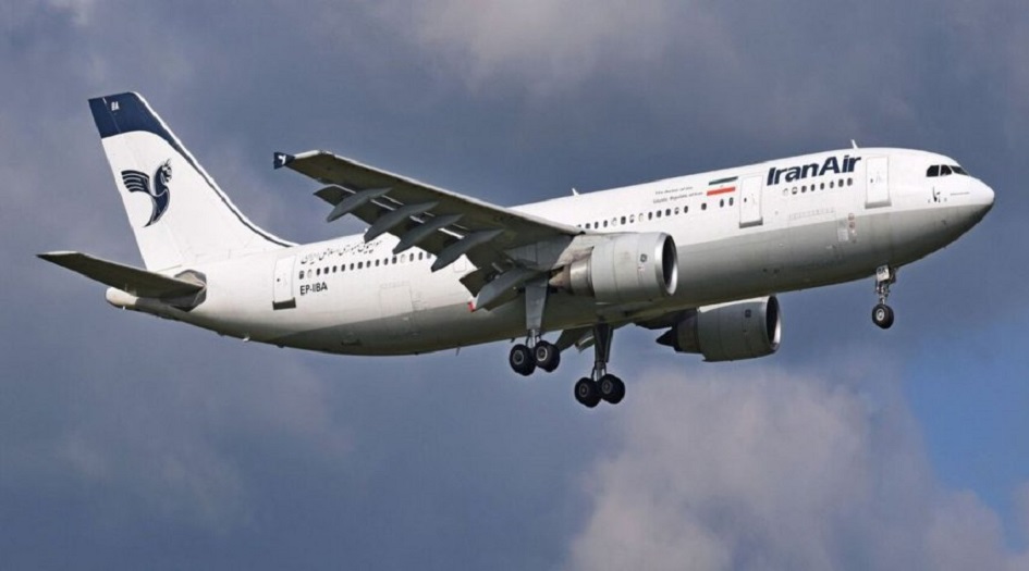 ايران تلغي قرار بيع تذاكر الرحلات الجوية الداخلية بالدولار للأجانب 