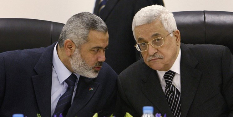 دیدار تاریخی و بی سابقه رهبر حماس و رئیس تشکیلات خودگردان فلسطین