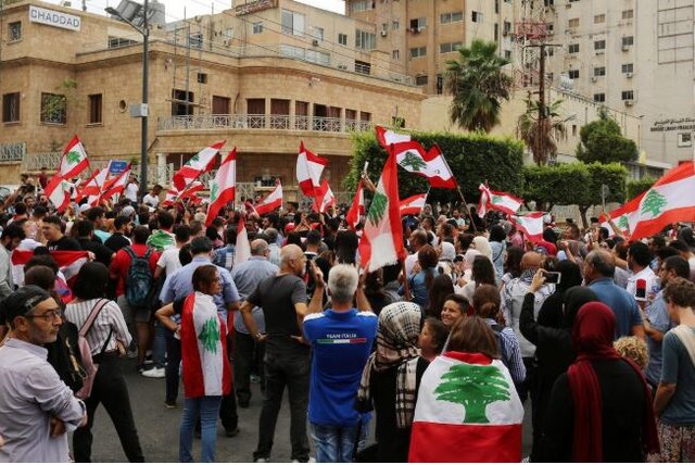 اعتراض لبنانی ها به جیره بندی برق 
