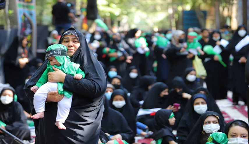 شاهد.. إحياء مراسم اليوم العالمي للطفل الرضيع في ايران