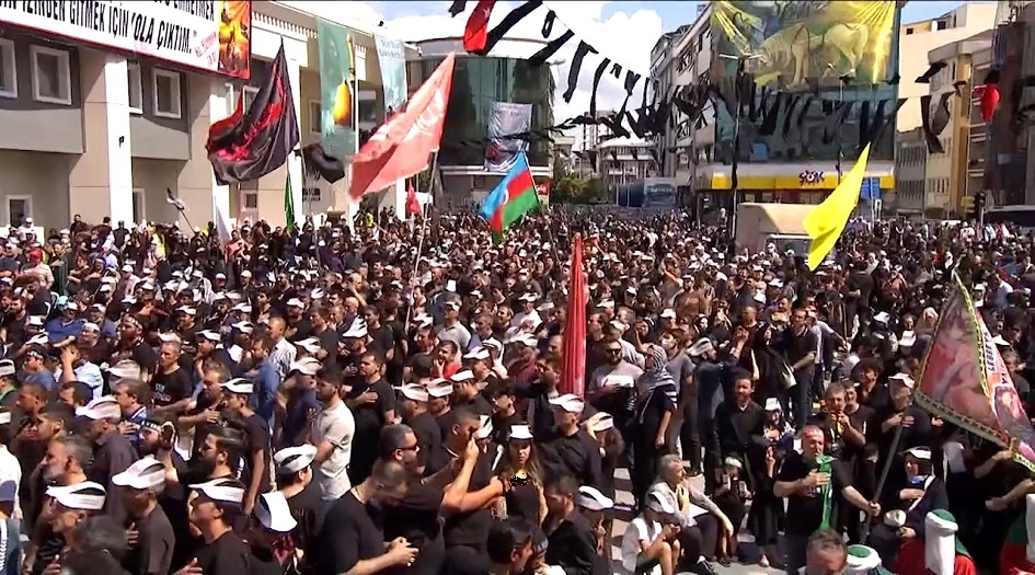 حضور هزاران نفر در مراسم عاشورا در استانبول