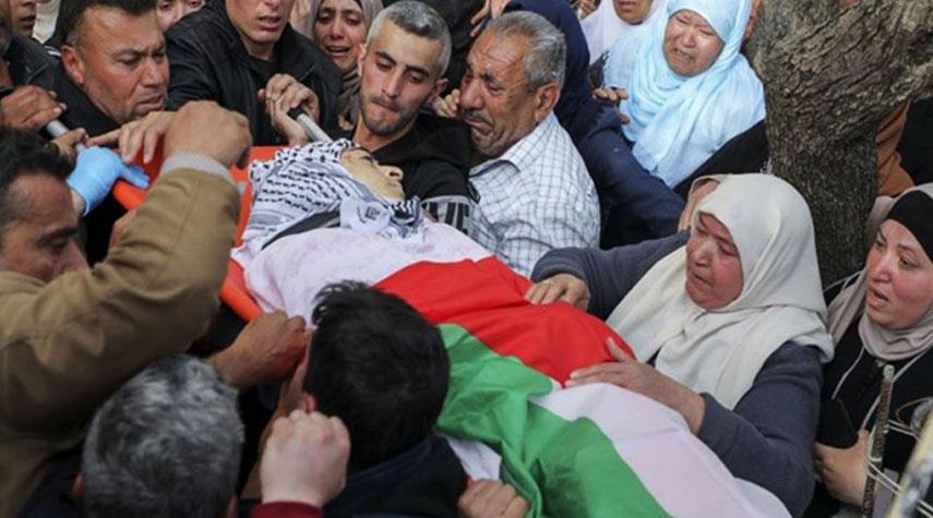 استشهاد فتى فلسطيني وإصابة 35 آخرين خلال اقتحام جيش الاحتلال لنابلس