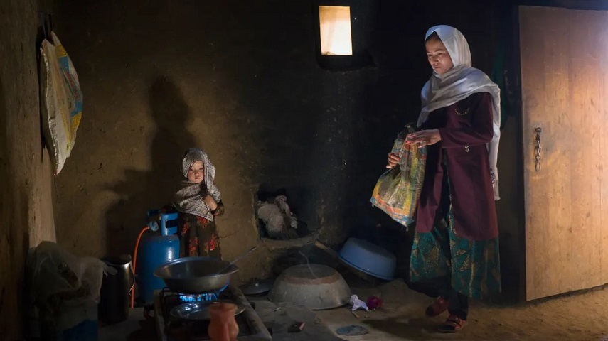 گرسنگی در افغانستان بیداد می‌کند +عکس