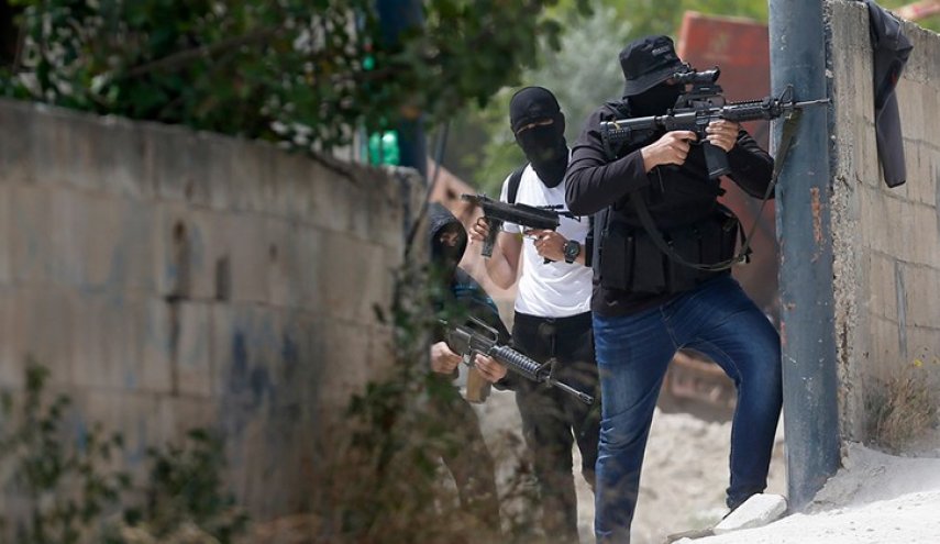 اشتباكات مسلحة عنيفة بين مقاومين وقوات الاحتلال 