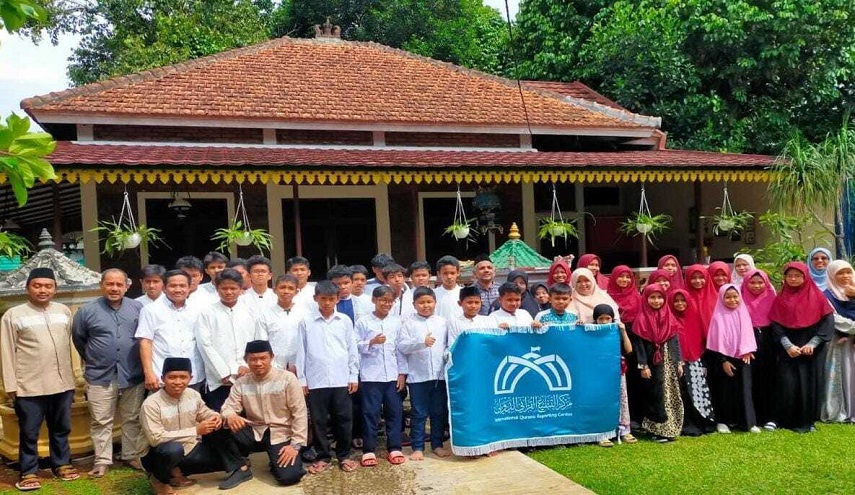 تنظيم برنامج "المبيت مع القرآن" في إندونيسيا