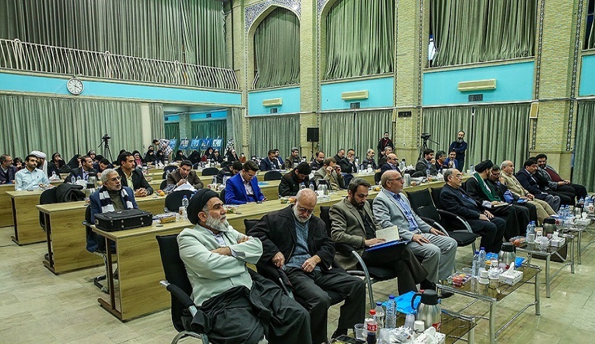 المجلس الأعلى للقرآن في إيران يزيح الستار عن "ذكريات أبوالعينين شعيشع"