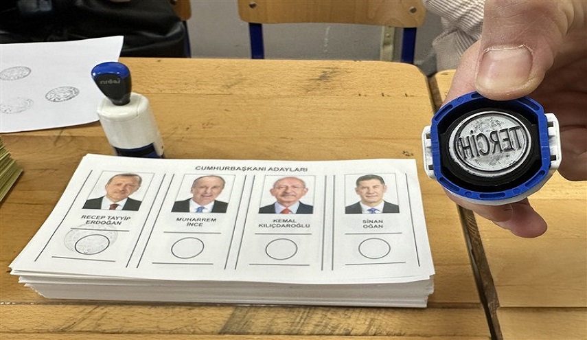  انطلاق الاقتراع بالانتخابات الرئاسية والبرلمانية في تركيا 