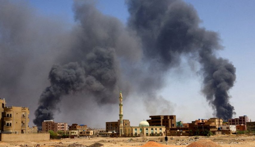 چندین انفجار در خرطوم همزمان با ادامه مذاکرات صلح سودان در جده