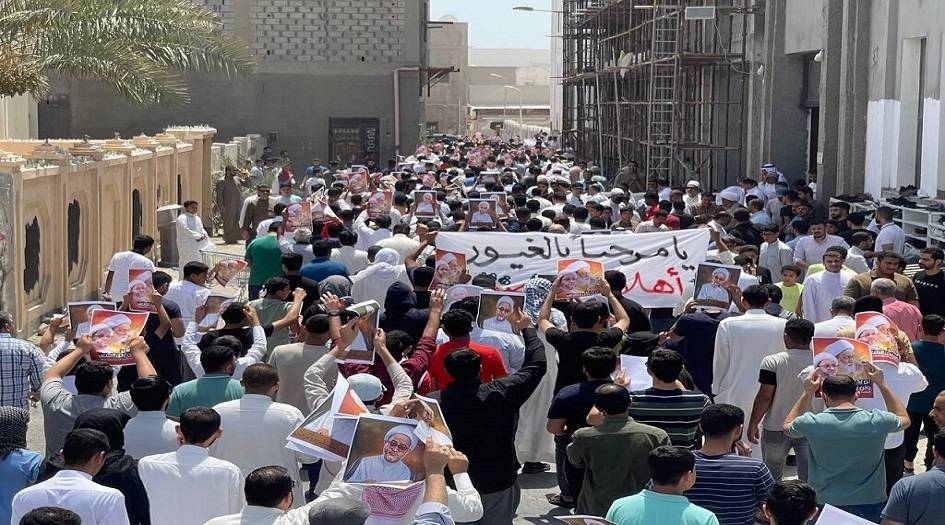 تظاهرة حاشدة في البحرين تنديداً بالتطبيع مع الكيان الصهيوني