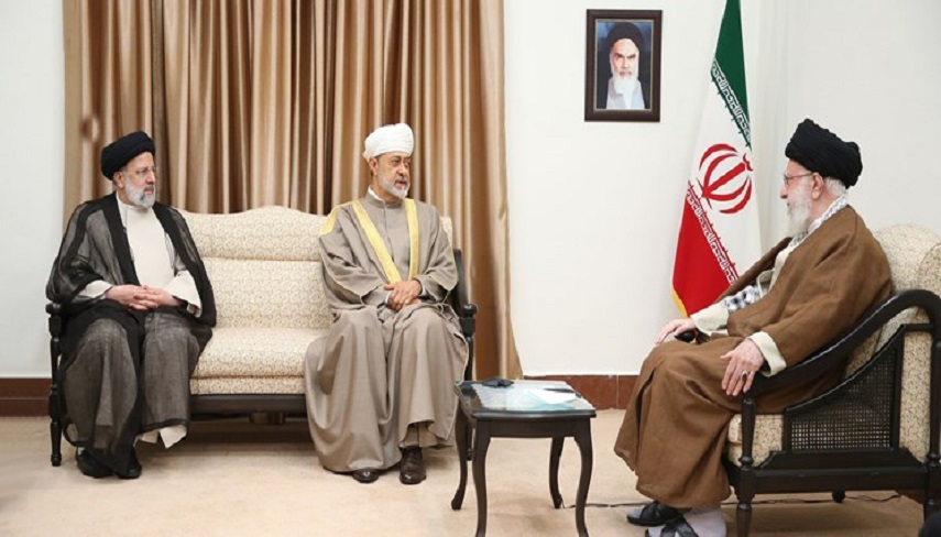 رهبر انقلاب در دیدار سلطان عمان :   از روابط با مصر استقبال می‌کنیم