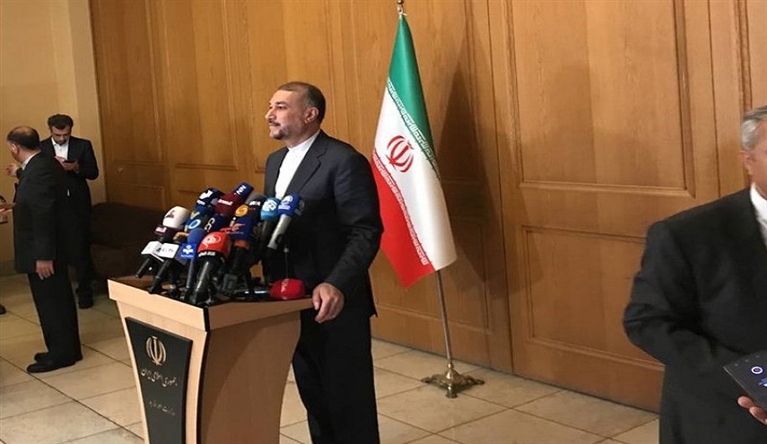 وزير الخارجية الايراني: لا نضع شروطا مسبقة بشأن تبادل السجناء مع أمريكا
