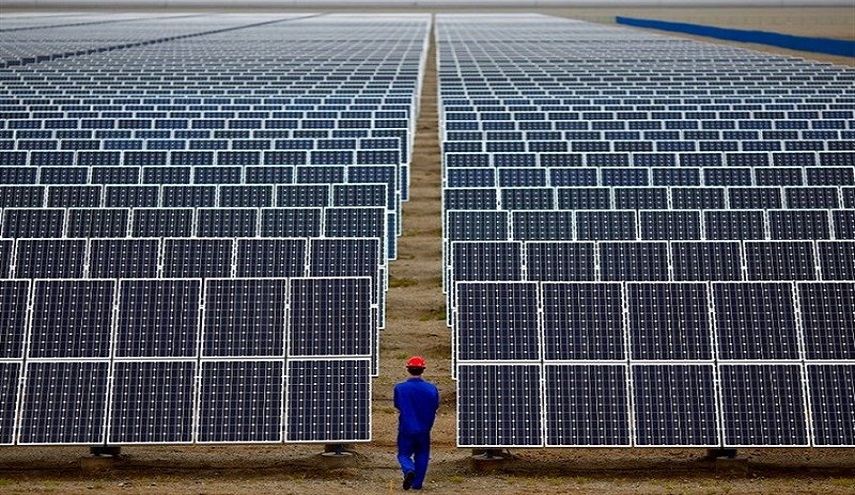  وزارة الدفاع الإيرانية تدشن المرحلة الأولى من مشروع توليد الطاقة الشمسية 