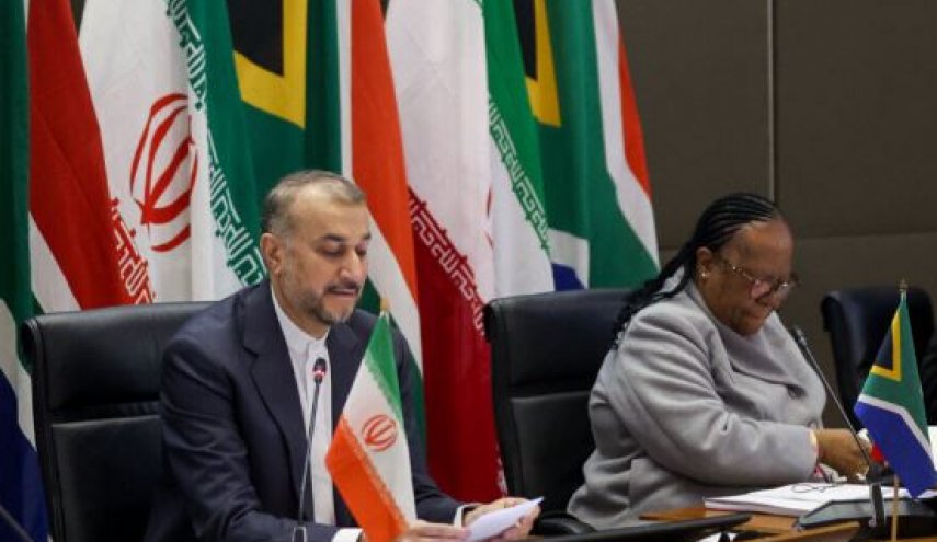 جنوب افريقيا تعلن دعمها لانضمام ايران الى مجموعة بريكس