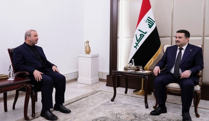 لقاء بين السفير الايراني ورئيس الوزراء العراقي 