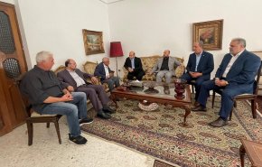 أبو مرزوق يدعو لتثبيت وقف النار وإنهاء المظاهر المسلحة بعين الحلوة