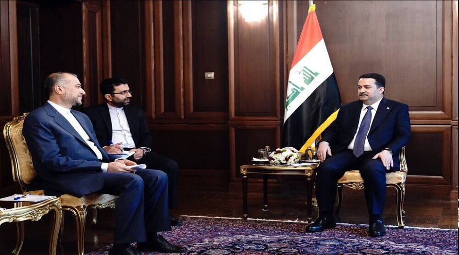 وزير الخارجية الايراني يلتقي رئيس الوزراء العراقي 