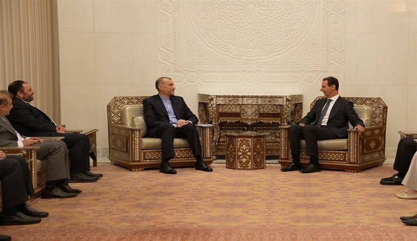  وزير الخارجية الإيراني يلتقي الرئيس السوري 