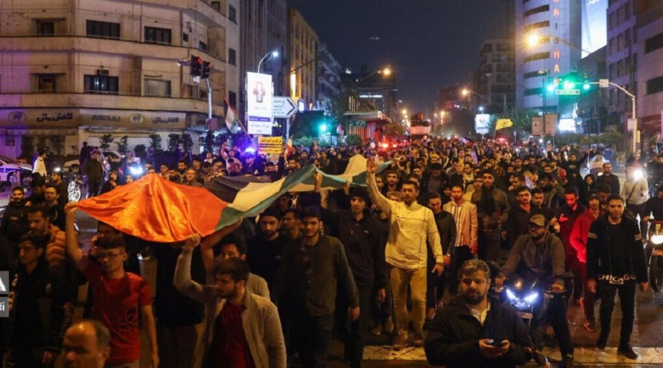 احتجاجا على جرائم الاحتلال في غزة... اهالي طهران ينضمون تجمعاً جماهيريا 